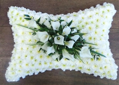 Calla lily Pillow