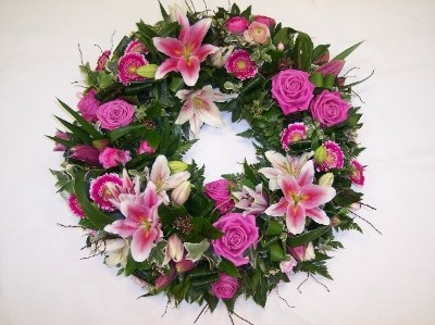 Large Grouped Wreath