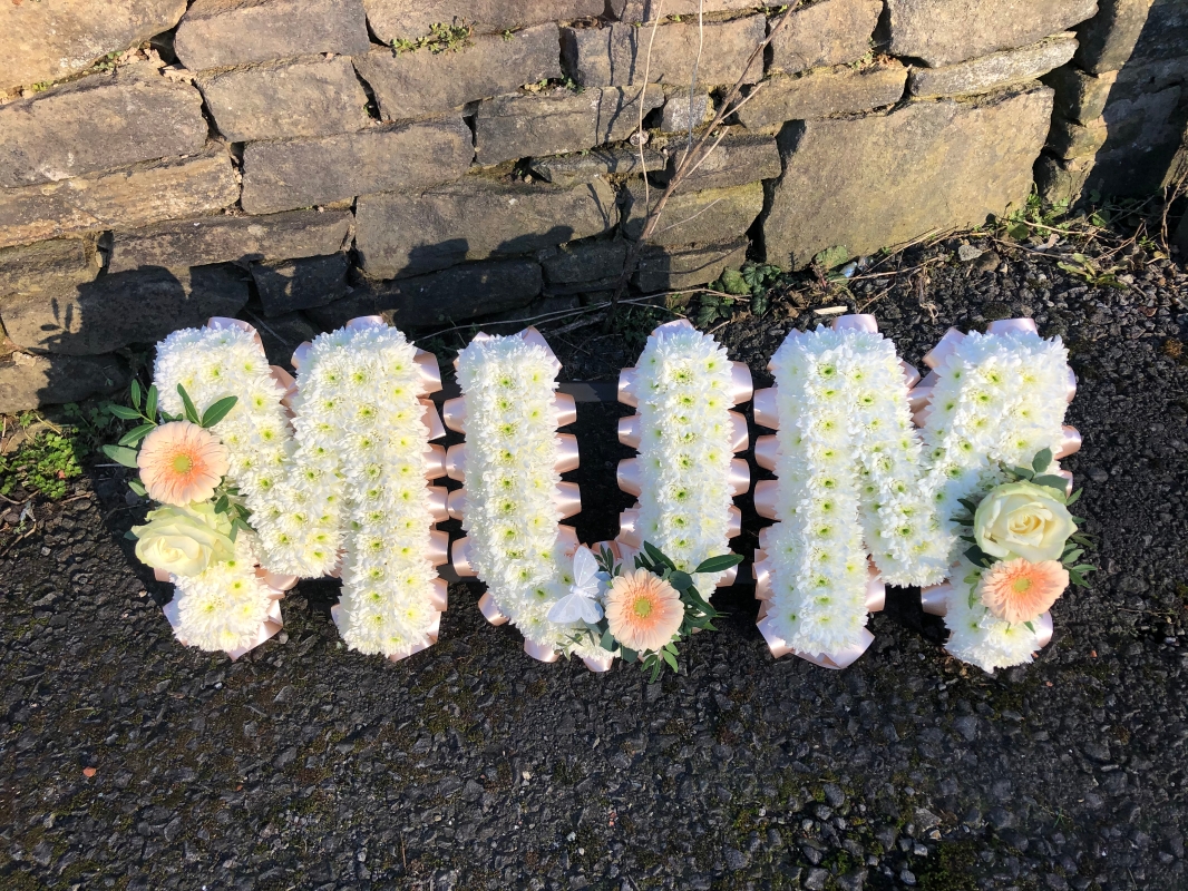 MUM Floral Tribute