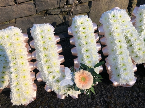 MUM Floral Tribute