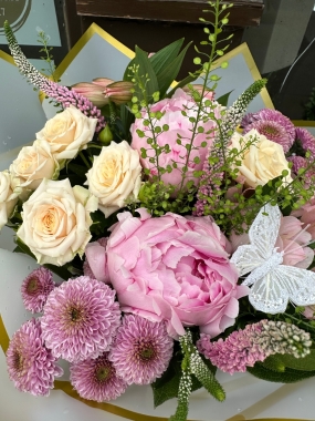 Peonies delivered Bolton 
